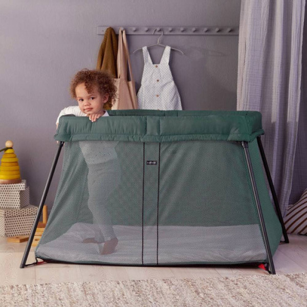 Манеж  дитячий BabyBjorn Travel Crib Light