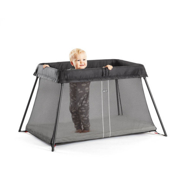 Манеж детский BabyBjorn Travel Crib Light + простыня