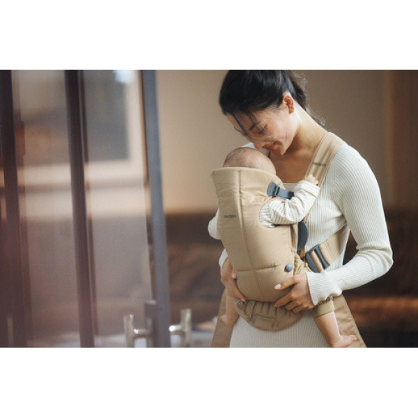 Рюкзак-кенгуру BabyBjorn Carrier Mini Woven