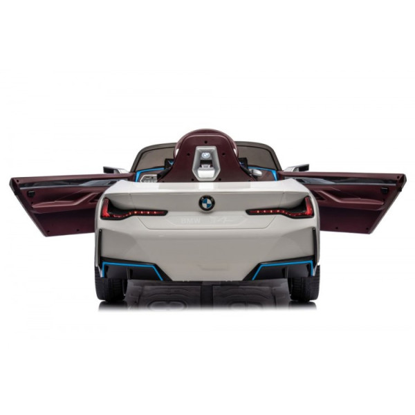 Детский электромобиль LEANToys BMW I4