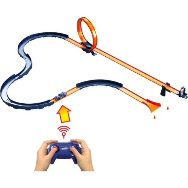 Трек Hot Wheels із машинкою на пульті  R/C 1:64 HXX45