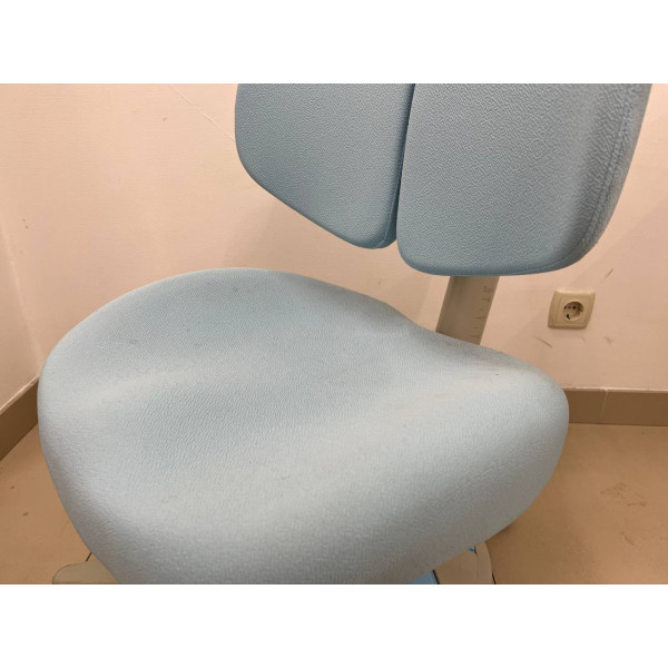 Дитяче крісло Evo-kids SAMPLE- ball Blue (sale) - крісло блакитне з сірими вставками / основа у вигляді м'яча