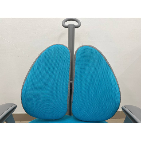Кресло детское ErgoKids GT Y-404 ortopedic blue (sale) - обивка голубая однотонная (коробок-1 шт.)