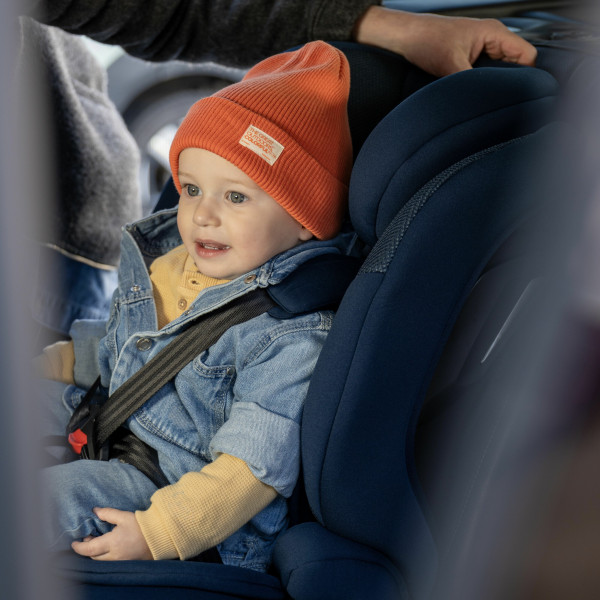 Автокресло Kinderkraft Comfort Up 2 Plus i-Size Grey (KCCOUP02GRYPL00)